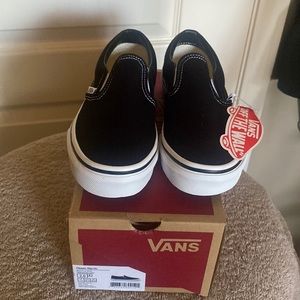 Vans for boys, black.